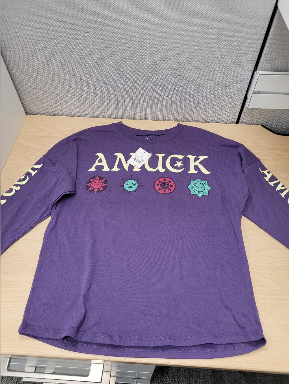 Disney Kid's Hocus Pocus Purple Amuck Long Sleeve T-Shirt Sz M (7/8)